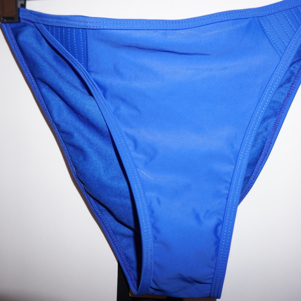 Pretty little thing swim suits. - Picture 8 of 8